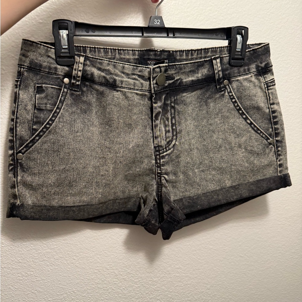 Forever 21
Size 28/  Washed grey